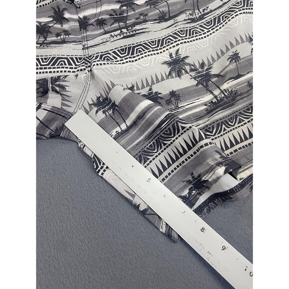 Quiksilver Waterman Shorts Mens Large Palm Tree Board Swim Trunks Swimwear - Picture 3 of 11